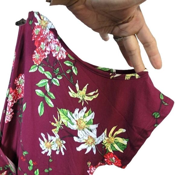 NWT 3XL stretchy floral wrap dress knee-length red exposed shoulder flirty POSES - Picture 8 of 9
